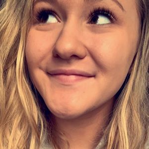 Meet your Posher, Kekelsey